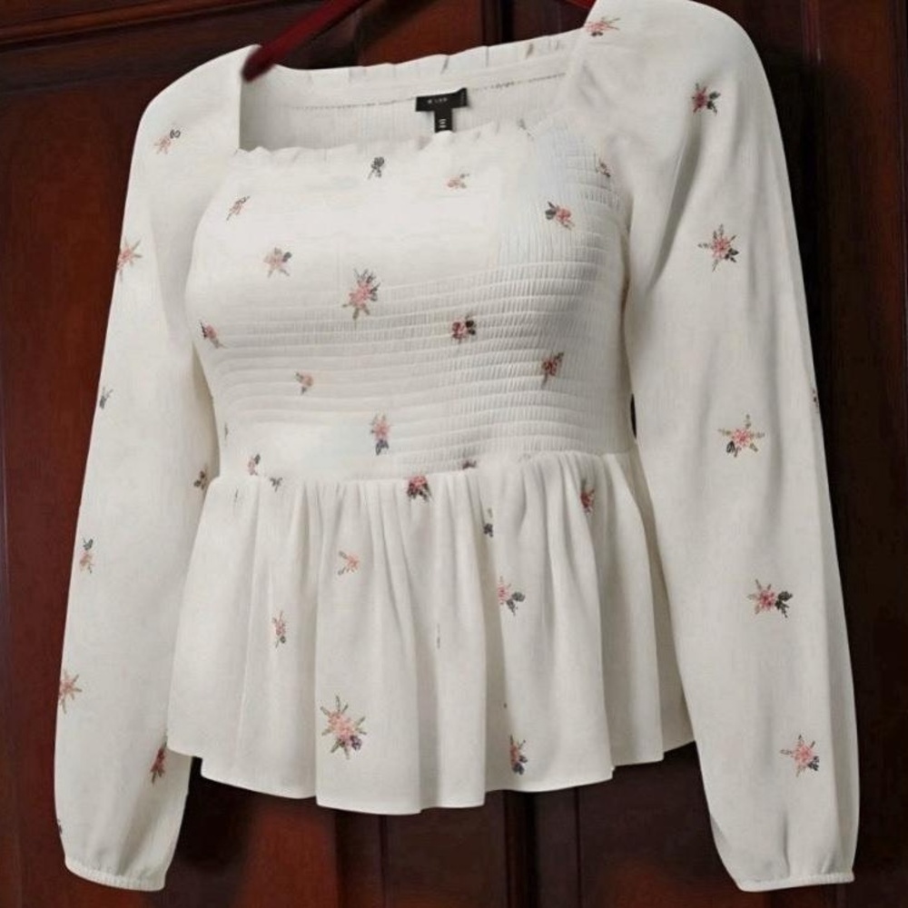 TORRID Embroidered Smocked Crop Blouse‎ NWT Size 2X